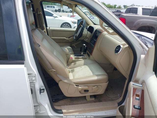 Продаж на аукціоні авто 2006 Ford Explorer Eddie Bauer, vin: 1FMEU64E26ZA26893, номер лоту: 44948005