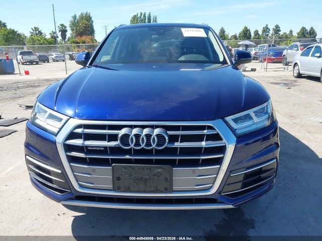 44948006 :رقم المزاد ، WA1BNAFY3J2219984 vin ، 2018 Audi Q5 2.0t Premium/2.0t Tech Premium مزاد بيع