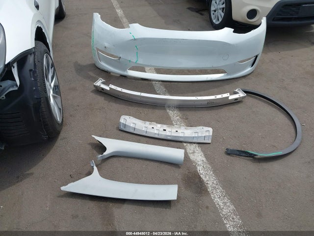 Продаж на аукціоні авто 2024 Tesla Model Y Long Range Dual Motor All-wheel Drive, vin: 7SAYGDEE5RF034057, номер лоту: 44948012