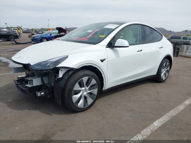 Продаж на аукціоні авто 2024 Tesla Model Y Long Range Dual Motor All-wheel Drive, vin: 7SAYGDEE5RF034057, номер лоту: 44948012