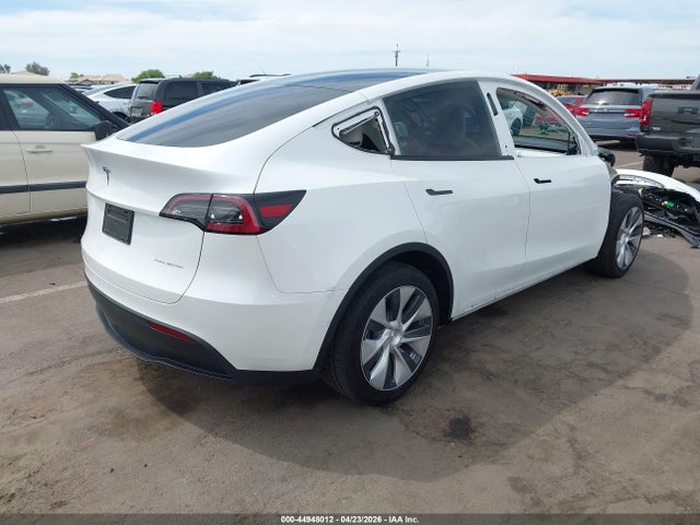 Продаж на аукціоні авто 2024 Tesla Model Y Long Range Dual Motor All-wheel Drive, vin: 7SAYGDEE5RF034057, номер лоту: 44948012