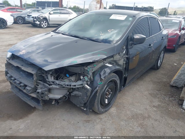 2018 Ford Focus Se მანქანა იყიდება აუქციონზე, vin: 1FADP3F24JL278400, აუქციონის ნომერი: 44948072