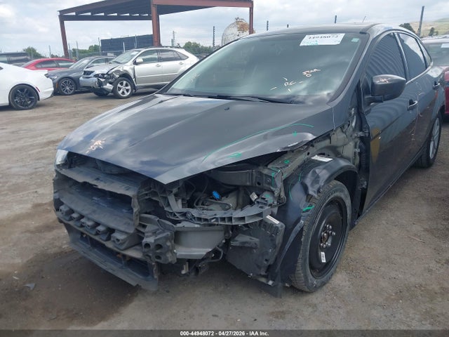 2018 Ford Focus Se მანქანა იყიდება აუქციონზე, vin: 1FADP3F24JL278400, აუქციონის ნომერი: 44948072