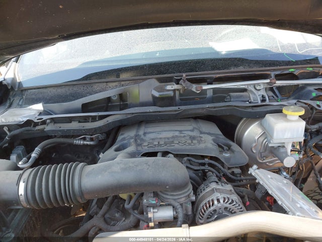 44948101 :رقم المزاد ، 1C6SRFDT3LN281070 vin ، 2020 Ram 1500 Laramie  4x4 6'4 Box مزاد بيع