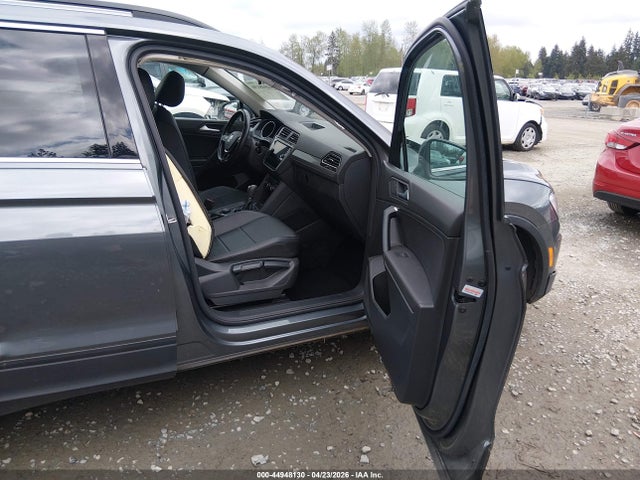 Продажа на аукционе авто 2019 Volkswagen Tiguan 2.0t Se/2.0t Sel/2.0t Sel R-line/2.0t Sel R-line Black, vin: 3VV2B7AX9KM041736, номер лота: 44948130