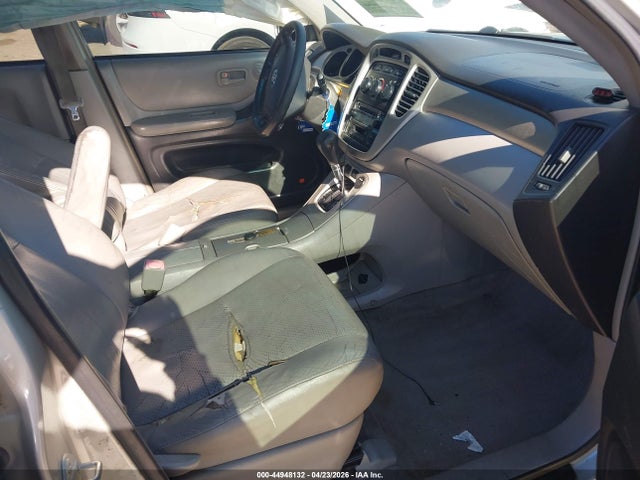 Aukcja sprzedaży 2005 Toyota Highlander V6, vin: JTEEP21AX50102817, numer aukcji: 44948132