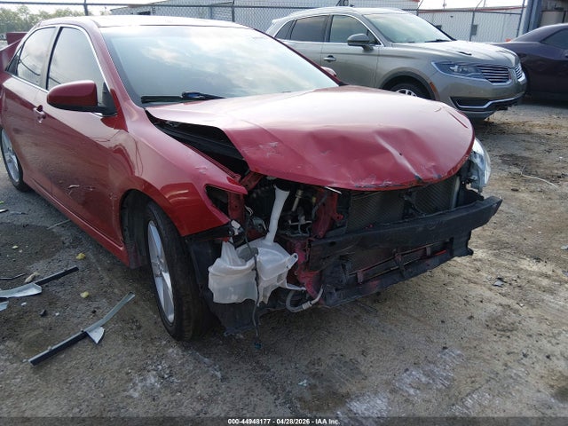 2013 Toyota Camry Se მანქანა იყიდება აუქციონზე, vin: 4T1BF1FK2DU697266, აუქციონის ნომერი: 44948177