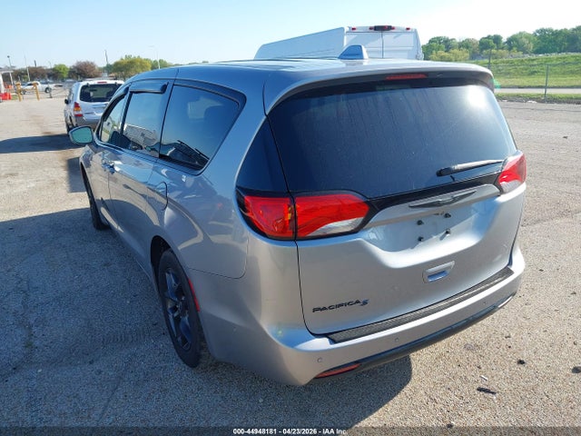 Aukcja sprzedaży 2019 Chrysler Pacifica Touring Plus, vin: 2C4RC1FG6KR575155, numer aukcji: 44948181