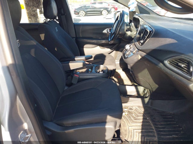 Aukcja sprzedaży 2019 Chrysler Pacifica Touring Plus, vin: 2C4RC1FG6KR575155, numer aukcji: 44948181