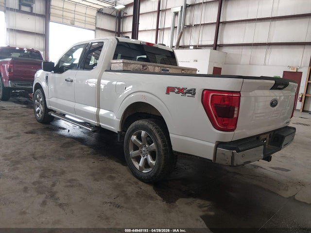 Ford F-150 Xlt 2022 1FTFX1E87NKD53017 Image 3