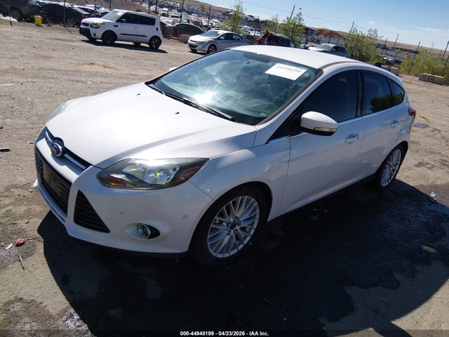 1FADP3N21EL111449 Ford Focus Titanium