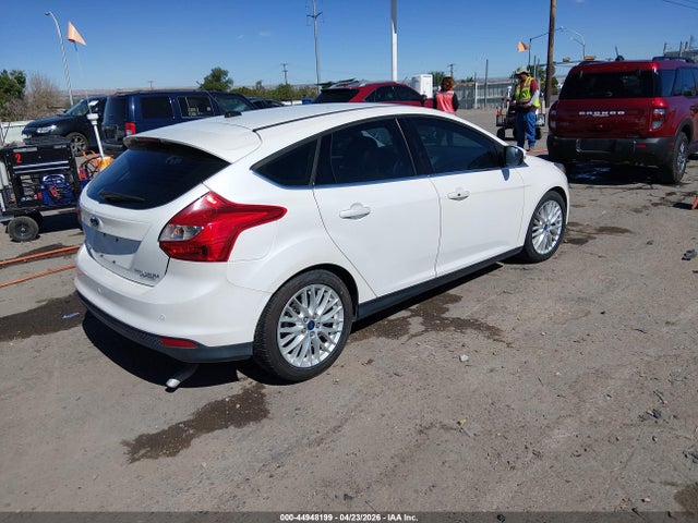 1FADP3N21EL111449 Ford Focus Titanium