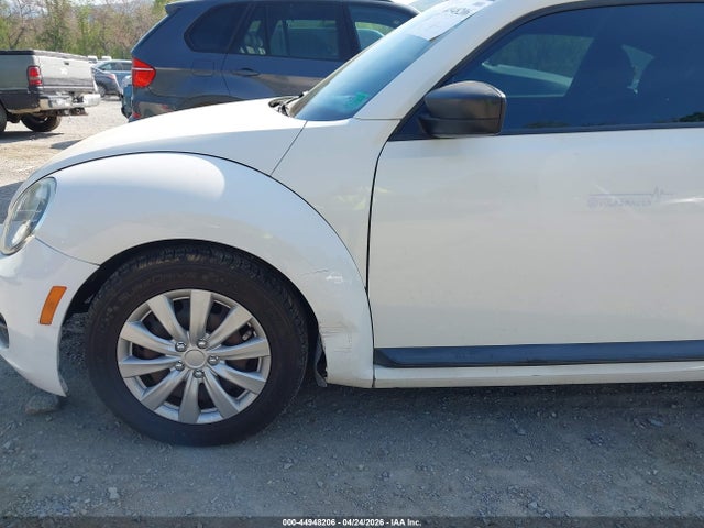 2012 Volkswagen Beetle მანქანა იყიდება აუქციონზე, vin: 3VWAP7AT8CM659220, აუქციონის ნომერი: 44948206