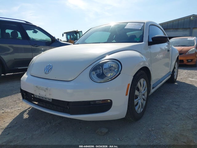 2012 Volkswagen Beetle მანქანა იყიდება აუქციონზე, vin: 3VWAP7AT8CM659220, აუქციონის ნომერი: 44948206