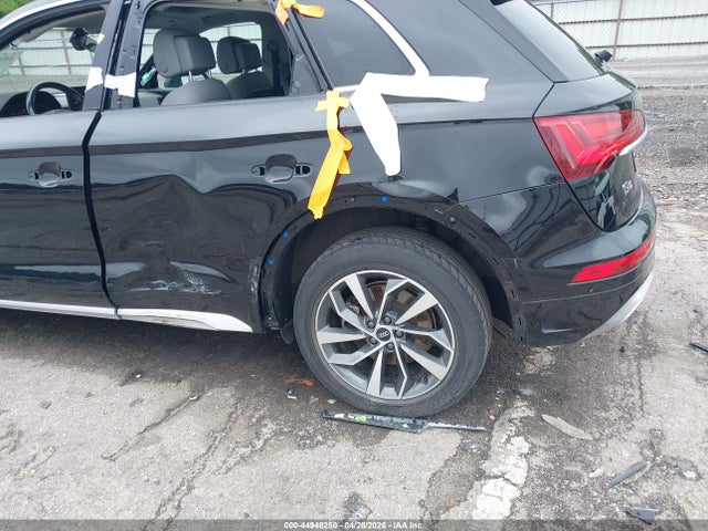 Продаж на аукціоні авто 2021 Audi Q5 Premium Plus 45 Tfsi Quattro S Tronic, vin: WA1BAAFYXM2107229, номер лоту: 44948250