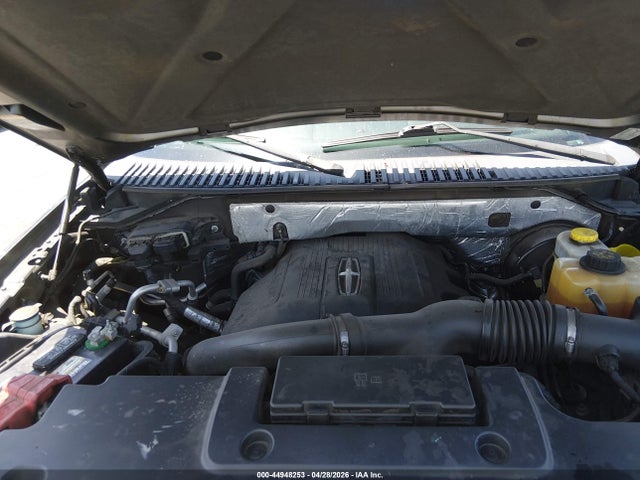 Lincoln Navigator 2015 5LMJJ2HT3FEJ09262 Image 10