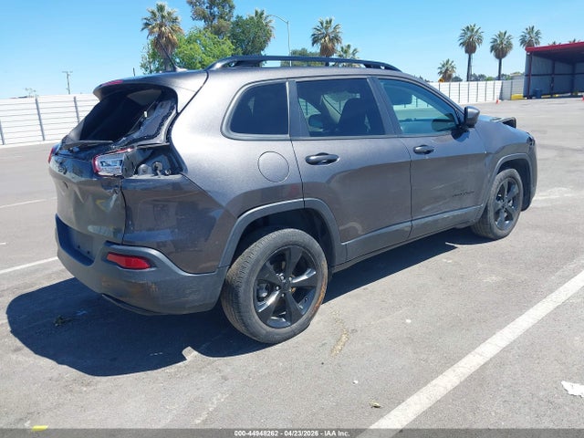 44948262 :رقم المزاد ، 1C4PJLCB5JD531506 vin ، 2018 Jeep Cherokee Latitude Fwd مزاد بيع
