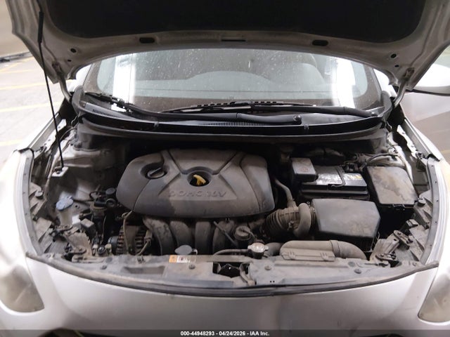 2013 Hyundai Elantra Gt მანქანა იყიდება აუქციონზე, vin: KMHD35LE8DU128994, აუქციონის ნომერი: 44948293