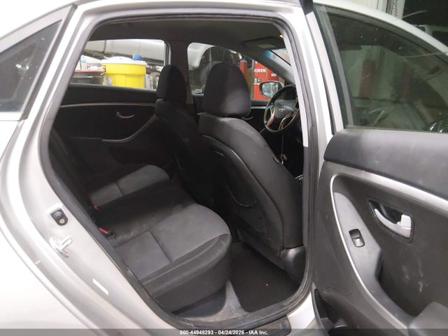 2013 Hyundai Elantra Gt მანქანა იყიდება აუქციონზე, vin: KMHD35LE8DU128994, აუქციონის ნომერი: 44948293
