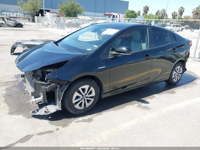 Toyota Prius L Eco 2021 JTDKAMFU3M3134593 Image 2