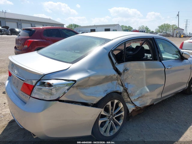 Продажа на аукционе авто 2014 Honda Accord Sport, vin: 1HGCR2F53EA033823, номер лота: 44948369