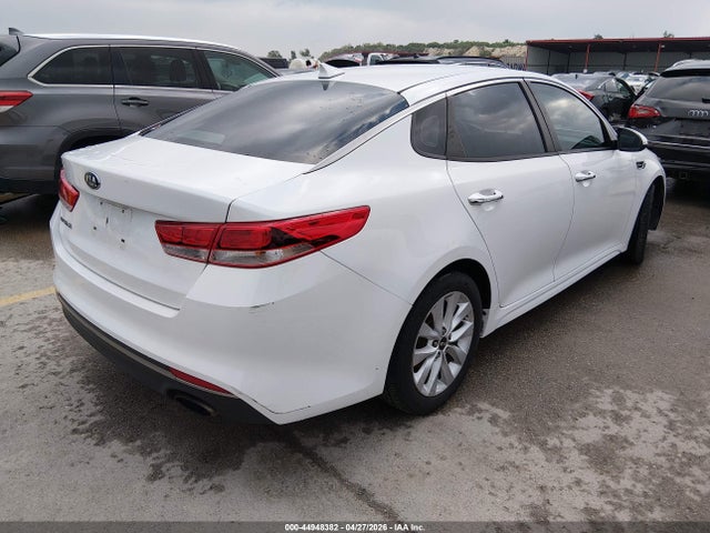 Продаж на аукціоні авто 2017 Kia Optima Lx, vin: 5XXGT4L35HG133625, номер лоту: 44948382