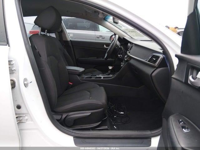 Продаж на аукціоні авто 2017 Kia Optima Lx, vin: 5XXGT4L35HG133625, номер лоту: 44948382
