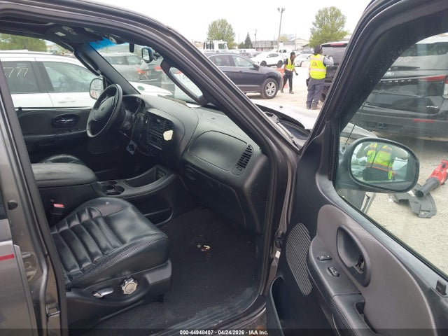 44948407 :رقم المزاد ، 1FTRW07322KD30770 vin ، 2002 Ford F-150 Lariat مزاد بيع