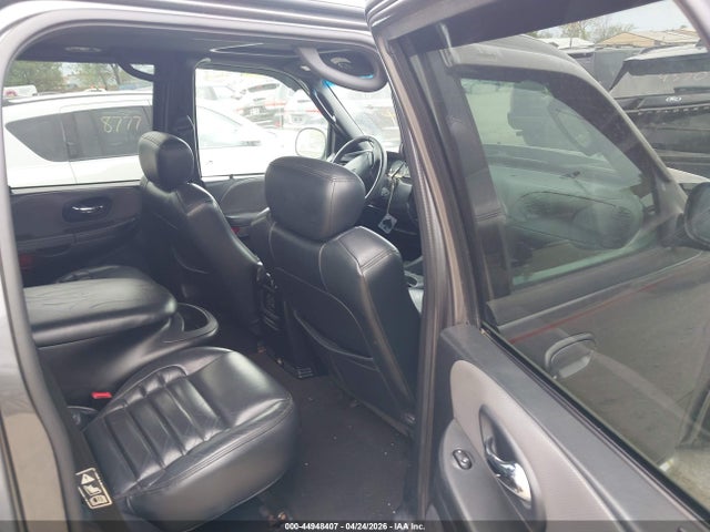 44948407 :رقم المزاد ، 1FTRW07322KD30770 vin ، 2002 Ford F-150 Lariat مزاد بيع