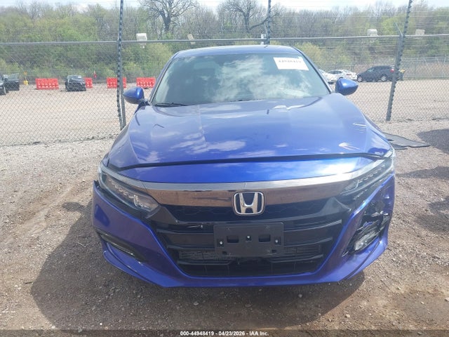 44948419 :رقم المزاد ، 1HGCV2F30JA031547 vin ، 2018 Honda Accord Sport 2.0t مزاد بيع