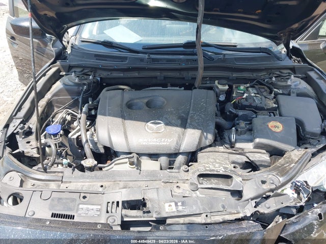 3MZBM1L75FM177805 Mazda Mazda3 I Touring