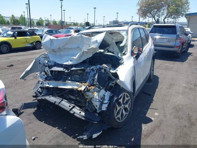 Subaru Forester Premium 2019 JF2SKAGC8KH572495 Image 12