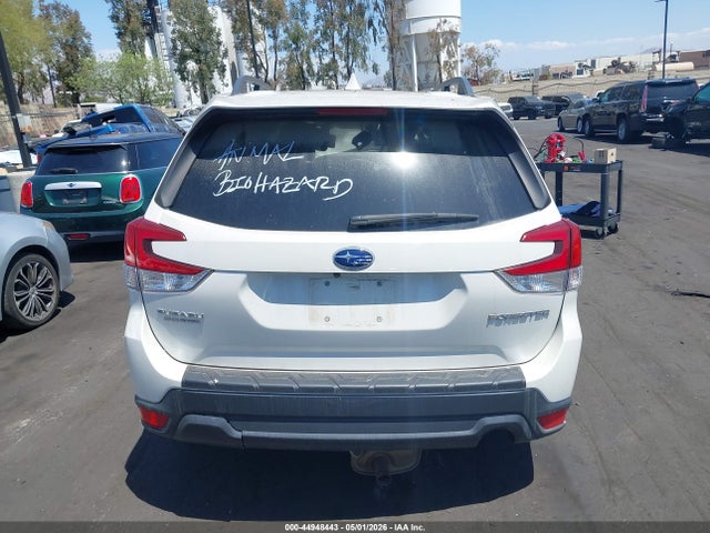 Subaru Forester Premium 2019 JF2SKAGC8KH572495 Image 16