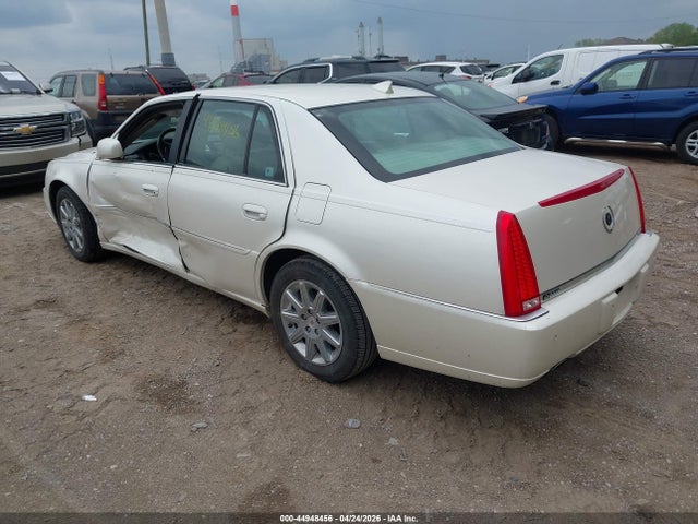 Aukcja sprzedaży 2011 Cadillac Dts Premium Collection, vin: 1G6KH5E67BU127435, numer aukcji: 44948456