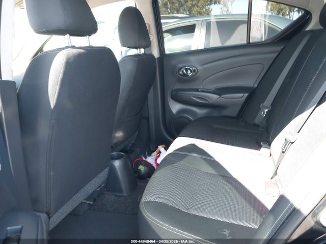 44948464 :رقم المزاد ، 3N1CN7AP8KL865813 vin ، 2019 Nissan Versa 1.6 Sv مزاد بيع