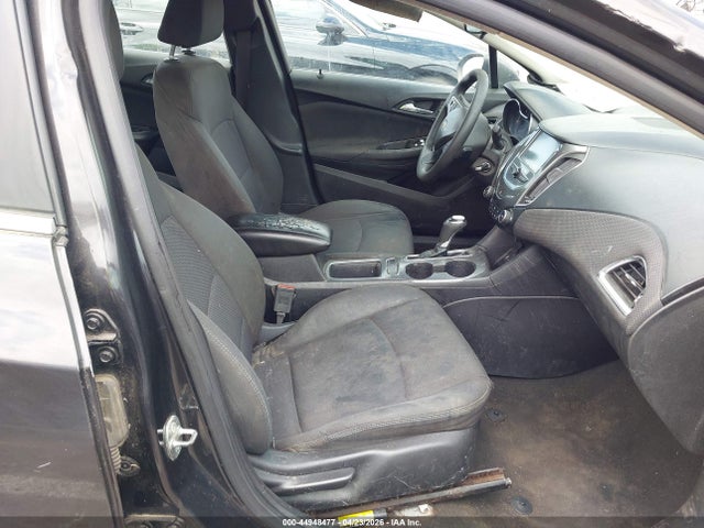 Aukcja sprzedaży 2017 Chevrolet Cruze Lt Auto, vin: 1G1BE5SM1H7105410, numer aukcji: 44948477