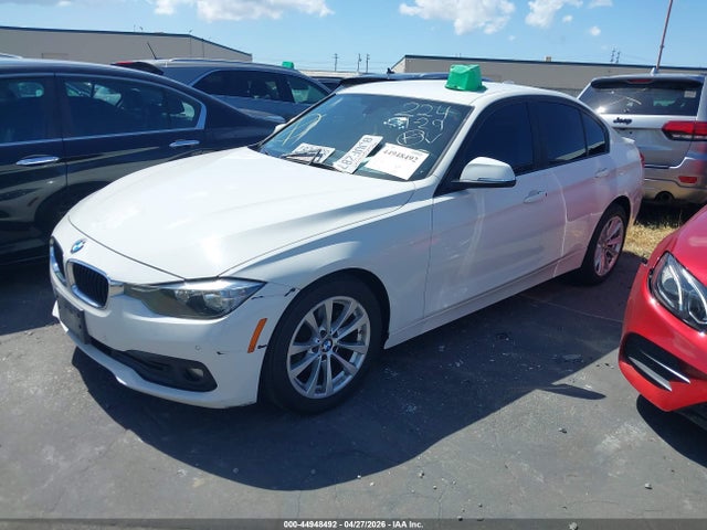 2016 Bmw 320i მანქანა იყიდება აუქციონზე, vin: WBA8A9C51GK618824, აუქციონის ნომერი: 44948492