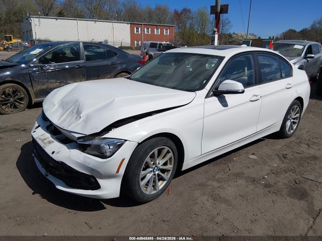 2017 Bmw 320i Xdrive მანქანა იყიდება აუქციონზე, vin: WBA8A3C56HK691122, აუქციონის ნომერი: 44948495