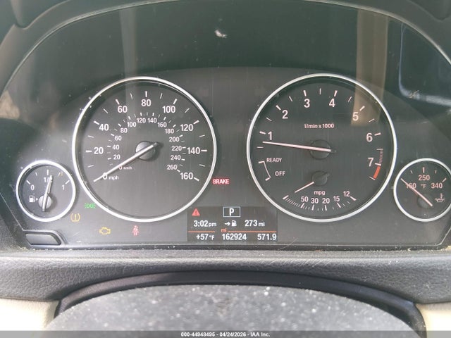 2017 Bmw 320i Xdrive მანქანა იყიდება აუქციონზე, vin: WBA8A3C56HK691122, აუქციონის ნომერი: 44948495