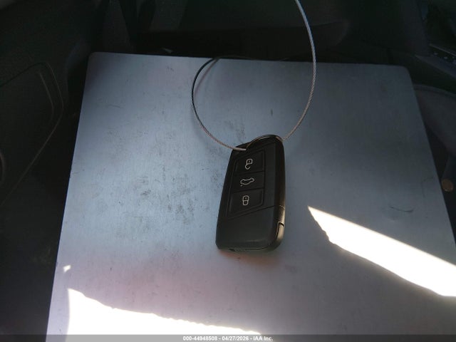 44948508 :رقم المزاد ، 1V2CR2CA2JC560734 vin ، 2018 Volkswagen Atlas 3.6l V6 Se مزاد بيع