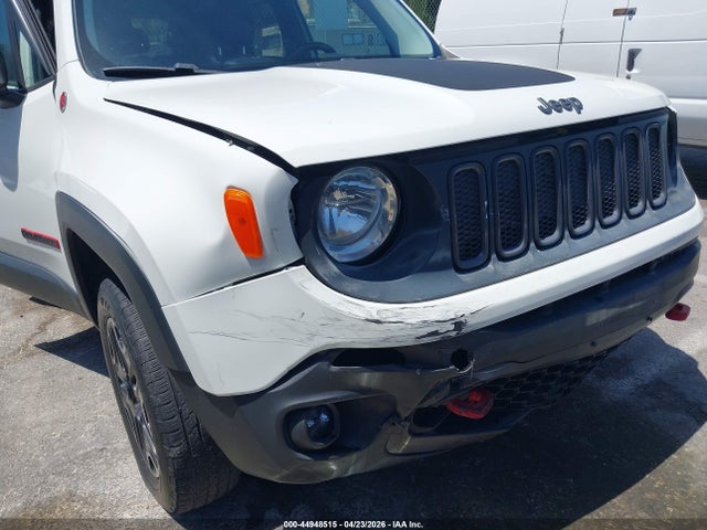 44948515 :رقم المزاد ، ZACCJBCT6GPD70790 vin ، 2016 Jeep Renegade Trailhawk مزاد بيع