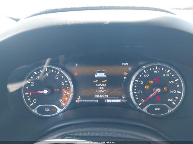 44948515 :رقم المزاد ، ZACCJBCT6GPD70790 vin ، 2016 Jeep Renegade Trailhawk مزاد بيع