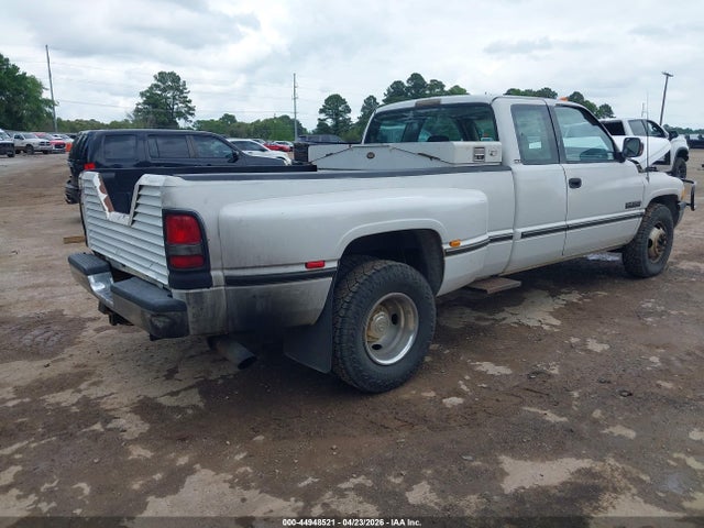 44948521 :رقم المزاد ، 3B7MC33C5TM129692 vin ، 1996 Dodge Ram 3500 مزاد بيع