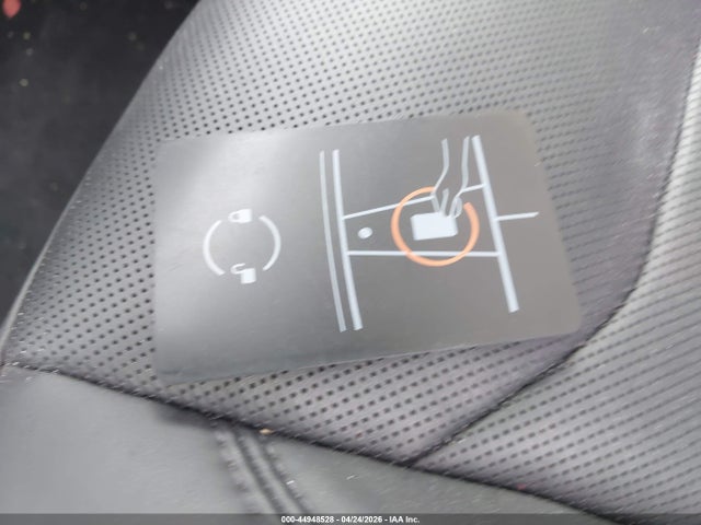 Продажа на аукционе авто 2026 Tesla Model Y All-wheel Drive/long Range Launch Series/premium All-wheel Drive, vin: 7SAYGDEE2TA385321, номер лота: 44948528
