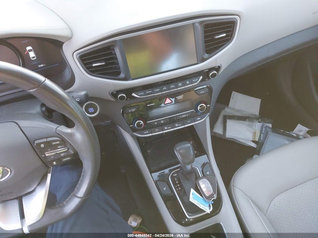 KMHC05LC5HU036380 Hyundai Ioniq Hybrid Limited