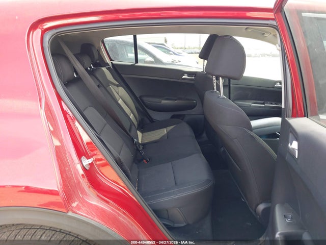 Продажа на аукционе авто 2022 Kia Sportage Lx, vin: KNDPMCAC8N7960775, номер лота: 44948552