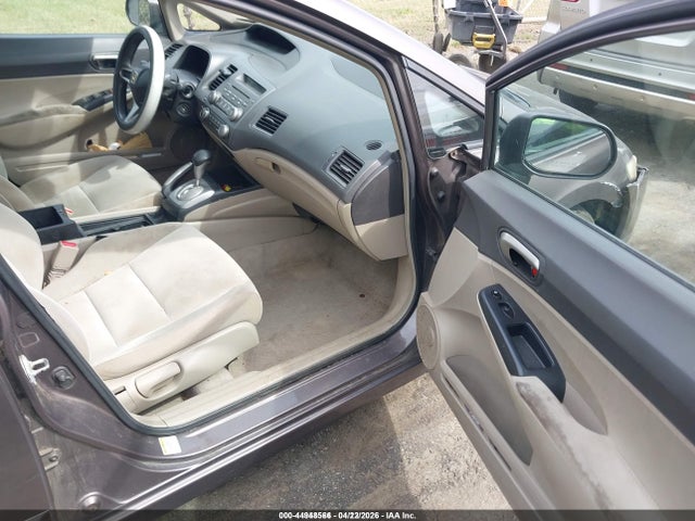 44948566 :رقم المزاد ، 2HGFA1F51BH517064 vin ، 2011 Honda Civic Lx مزاد بيع
