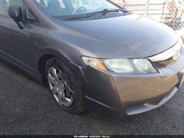 44948566 :رقم المزاد ، 2HGFA1F51BH517064 vin ، 2011 Honda Civic Lx مزاد بيع