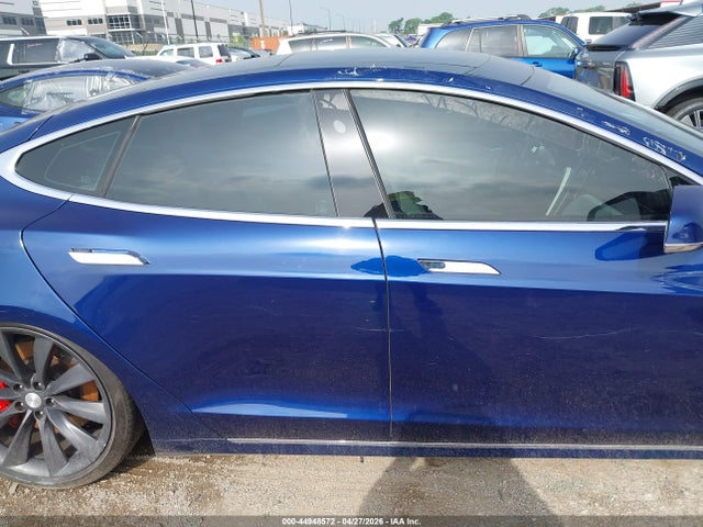 44948572 :رقم المزاد ، 5YJSA1E48HF183846 vin ، 2017 Tesla Model S 100d/60d/75d/90d/p100d مزاد بيع