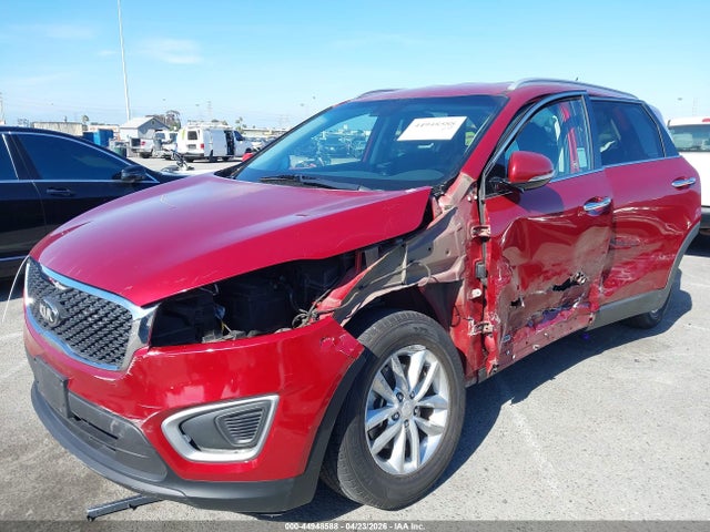 5XYPGDA59GG131864 KIA Sorento 3.3l Lx